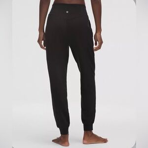 lululemon Align High-Rise Jogger
Regular